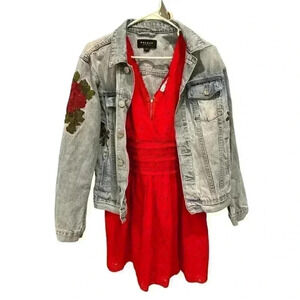 - Pac Sun Distressed Jean Jacket with Embroidery size S, Pre-Owned